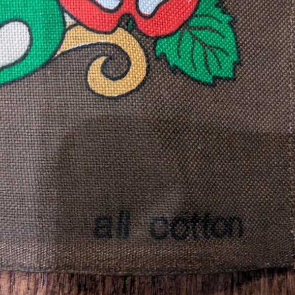 Red Rose Country Vintage  Tea Towel with historic Great Britain architecture - Picture 5 of 8